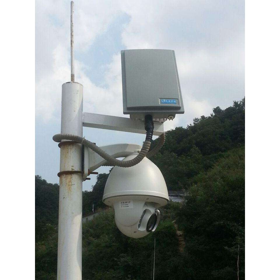 安防监控电源视频控制三合一防雷装置